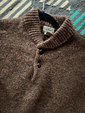 Vintage L.L. Bean Wool Men's Button-Neck Sweater LRG